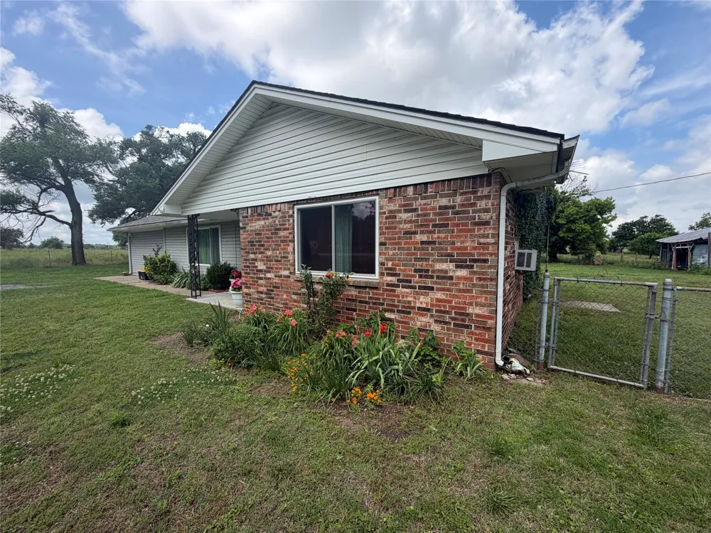 27712 W Hwy 31 Highway Stuart, OK 74570