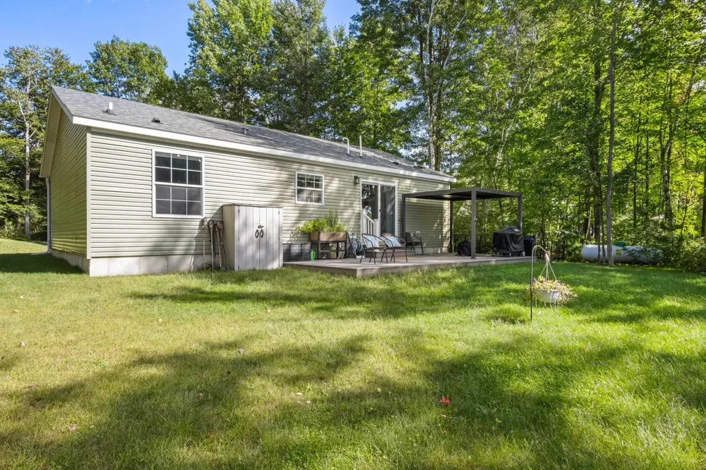 145 Tippi Trail Hanover Township, MI 49620