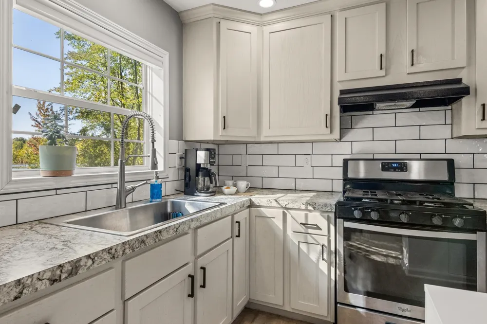 145 Tippi Trail Hanover Township, MI 49620