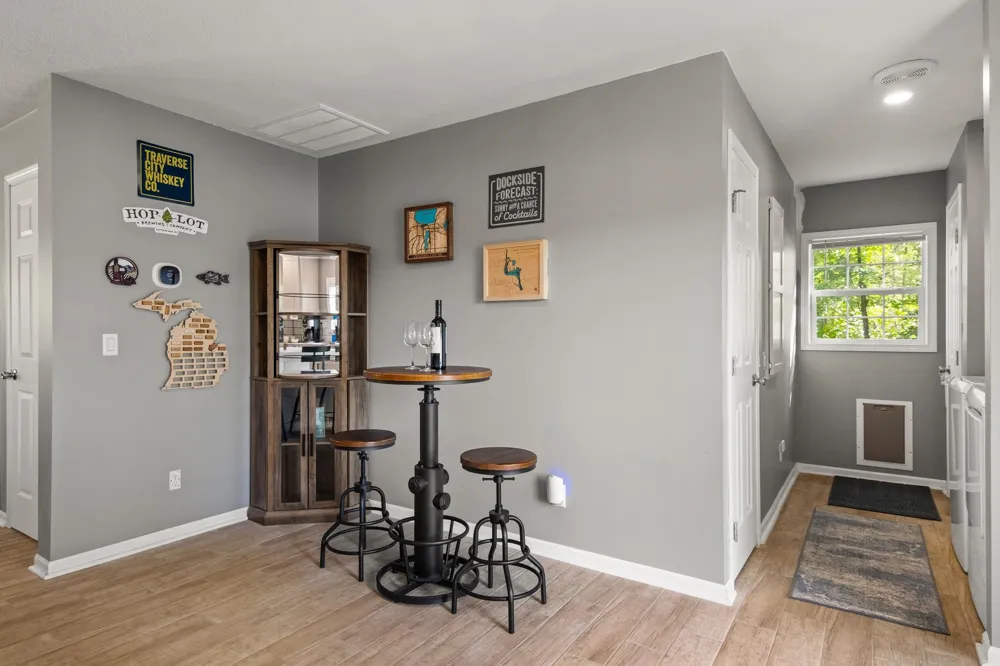 145 Tippi Trail Hanover Township, MI 49620