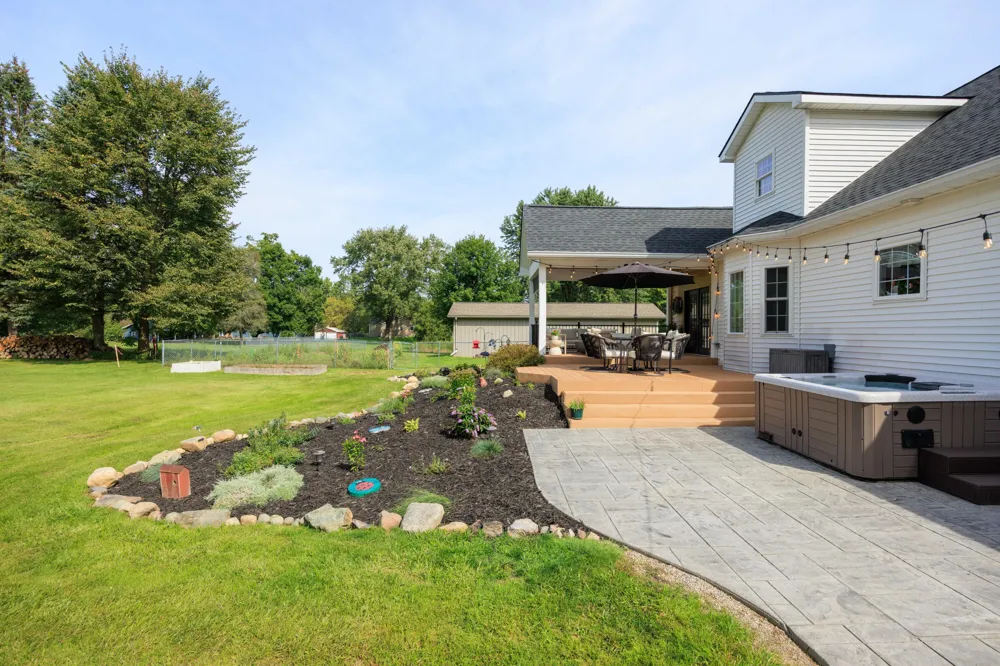 1469 Roods Lake Road Mayfield Township, MI 48446