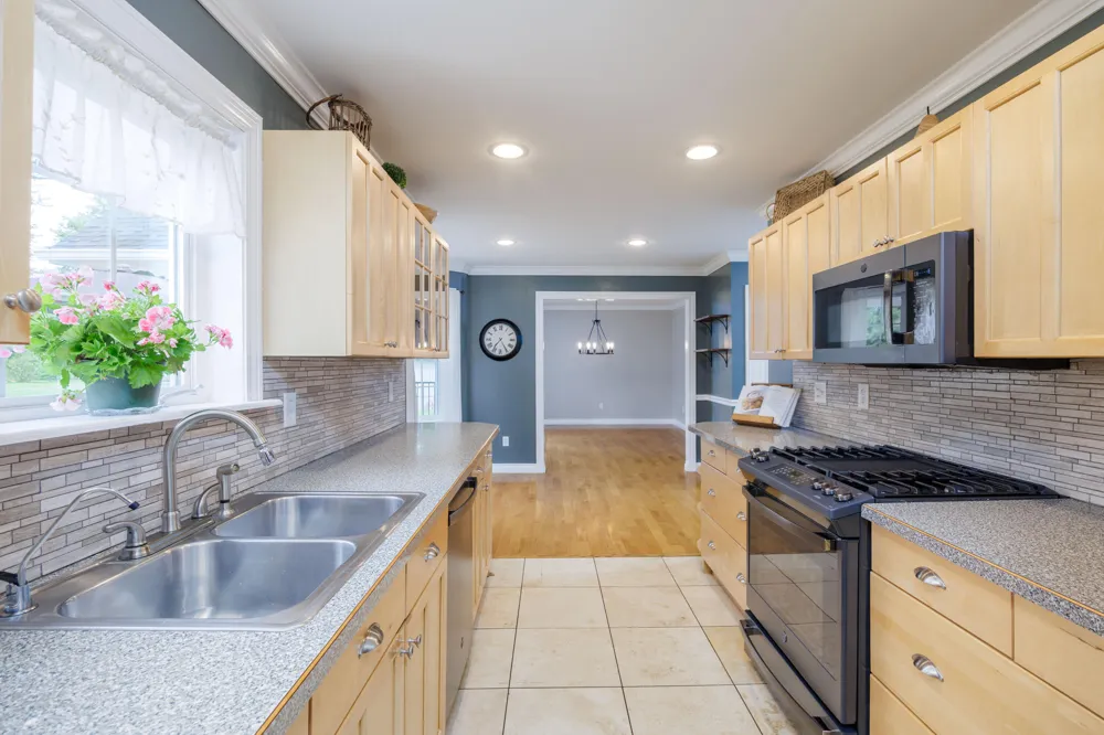 1469 Roods Lake Road Mayfield Township, MI 48446