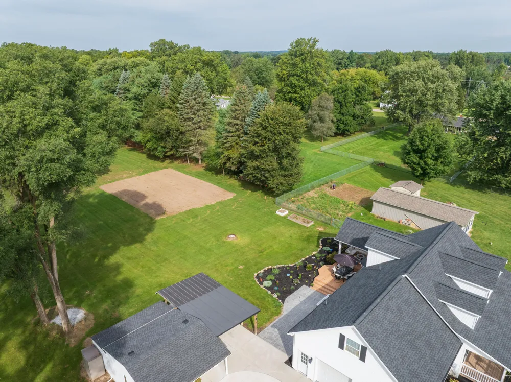 1469 Roods Lake Road Mayfield Township, MI 48446