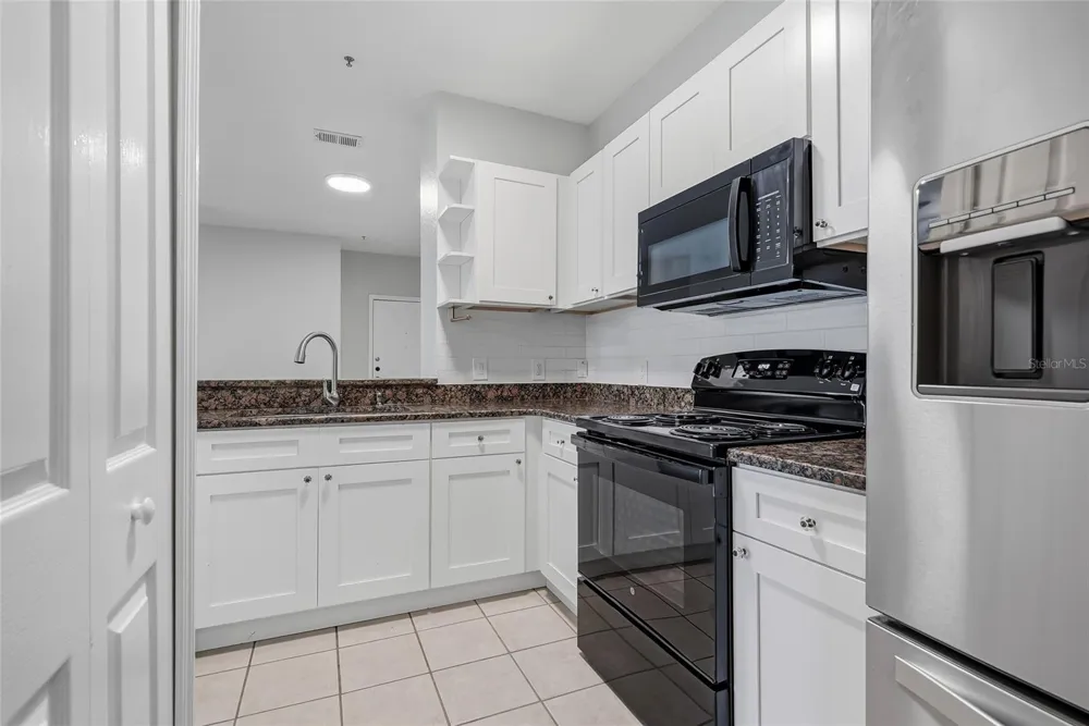 5511 LEGACY CRESCENT PLACE #204 Riverview, FL 33578
