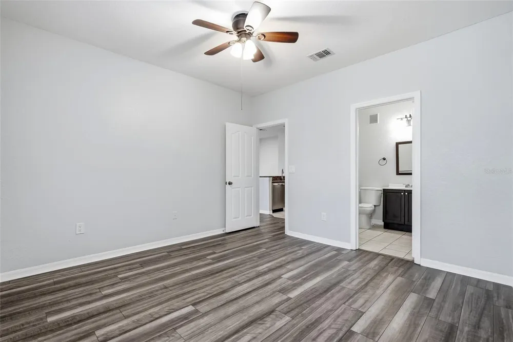 5511 LEGACY CRESCENT PLACE #204 Riverview, FL 33578