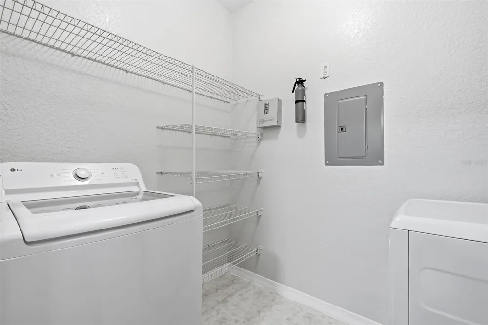 5511 LEGACY CRESCENT PLACE #204 Riverview, FL 33578