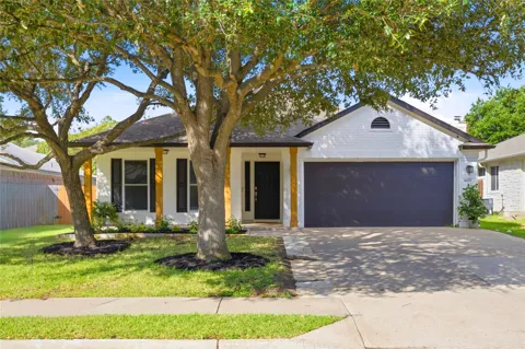 4425 Chickasaw Court
