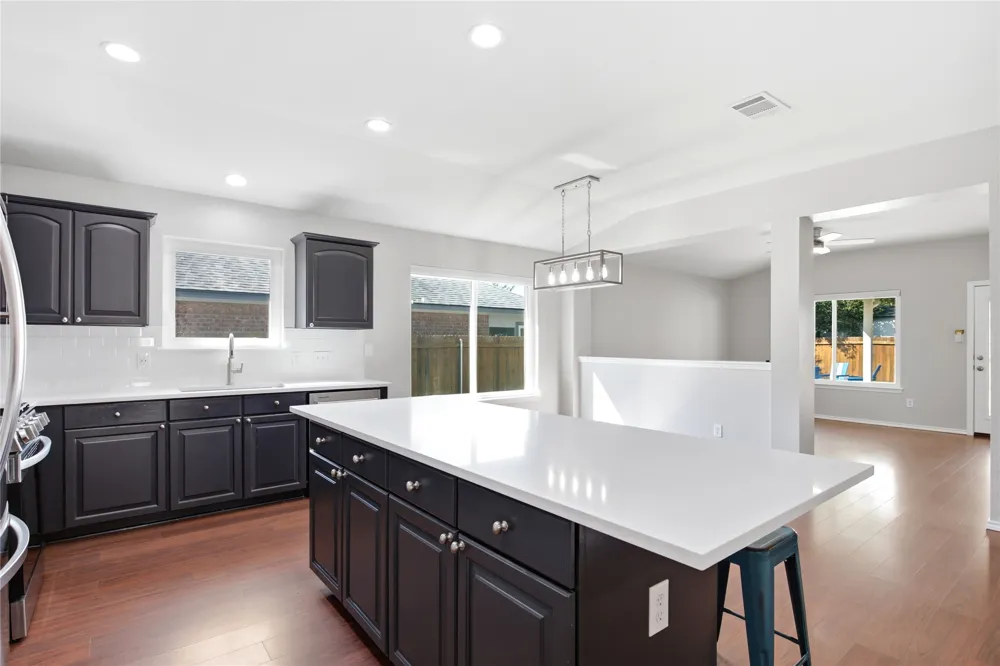 4425 Chickasaw Court Austin, TX 78749