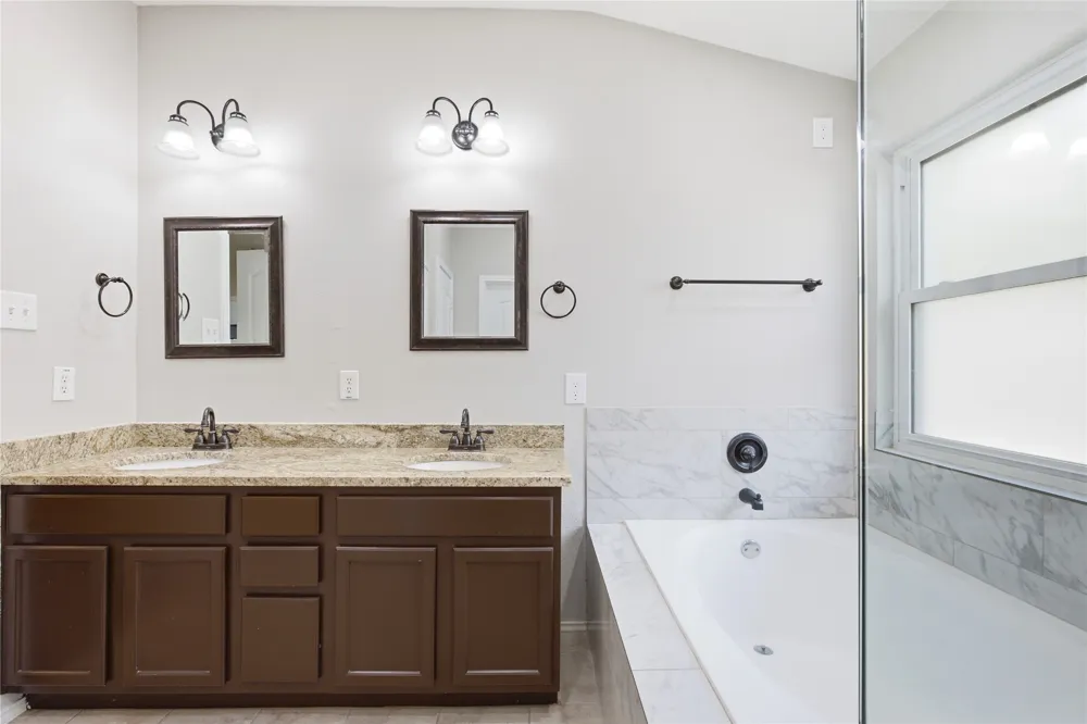 4425 Chickasaw Court Austin, TX 78749