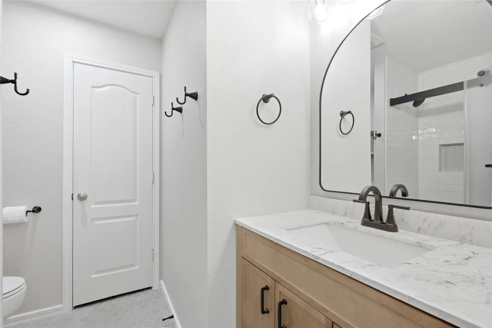 4425 Chickasaw Court Austin, TX 78749