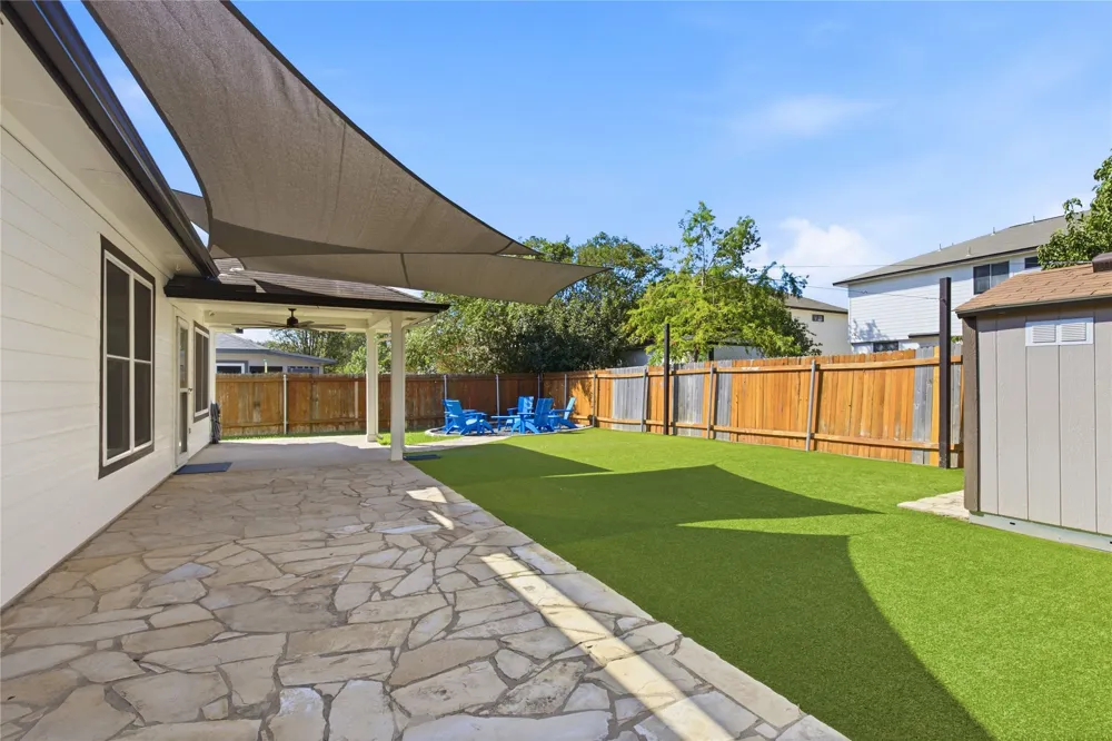 4425 Chickasaw Court Austin, TX 78749
