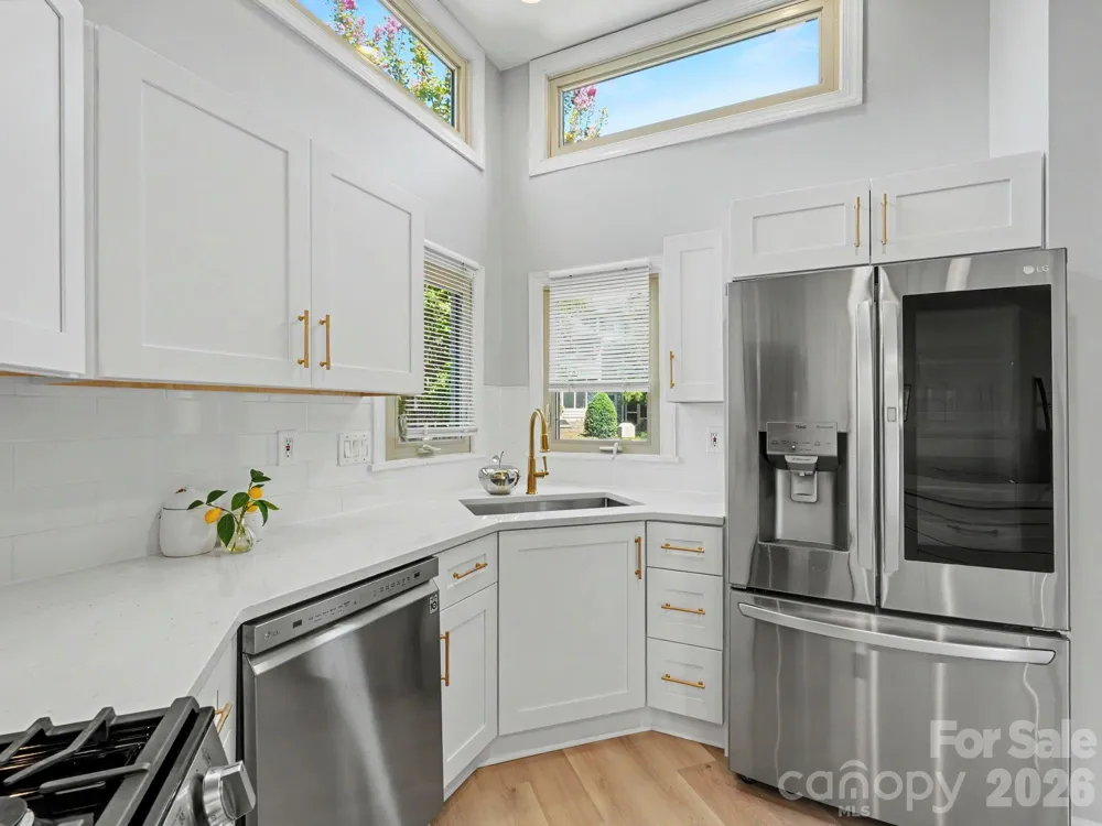 14546 Waterside Drive Charlotte, NC 28278