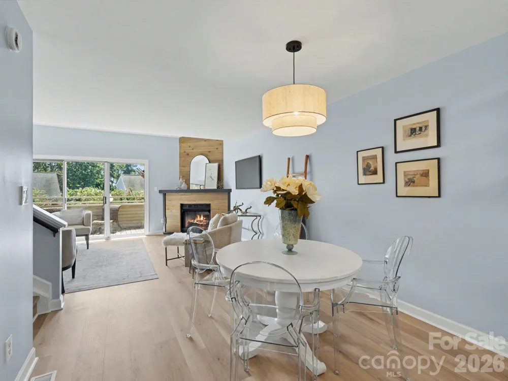 14546 Waterside Drive Charlotte, NC 28278