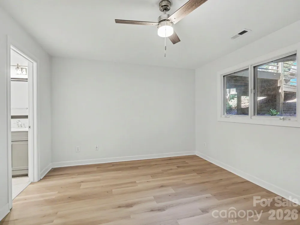 14546 Waterside Drive Charlotte, NC 28278