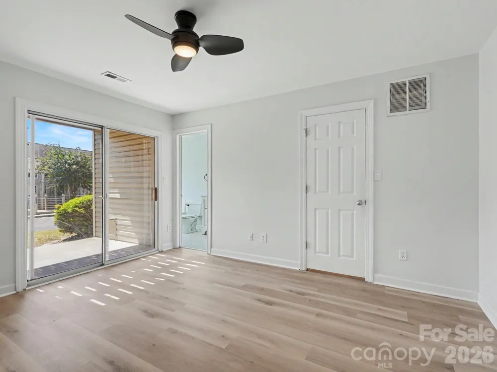 14546 Waterside Drive Charlotte, NC 28278