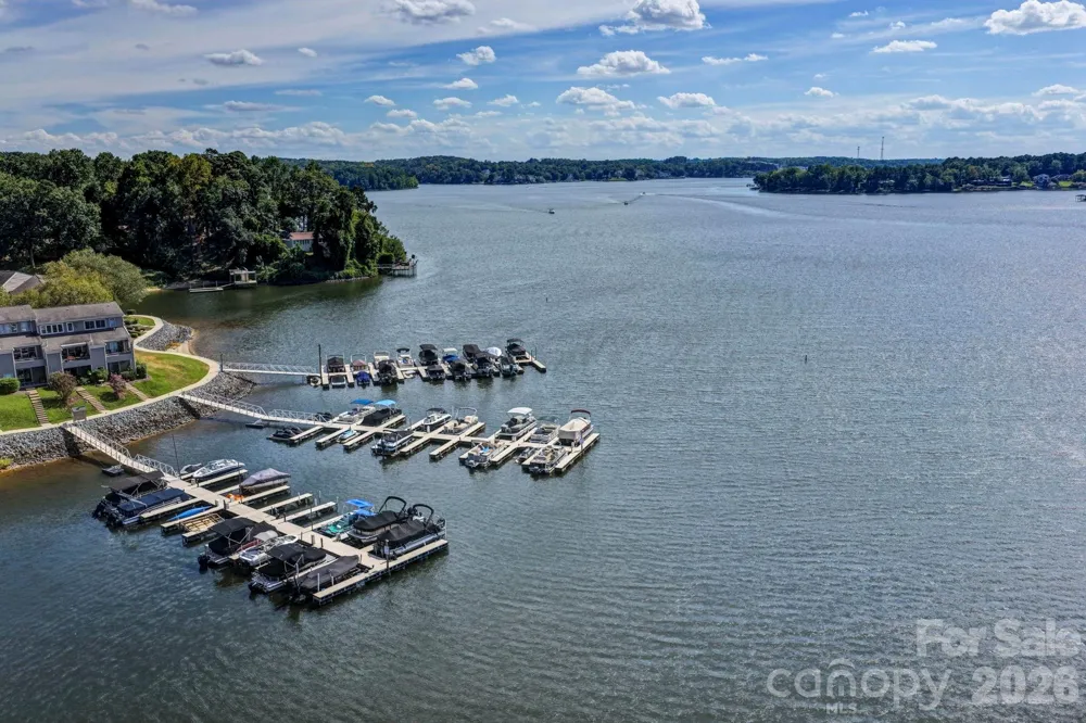 14546 Waterside Drive Charlotte, NC 28278