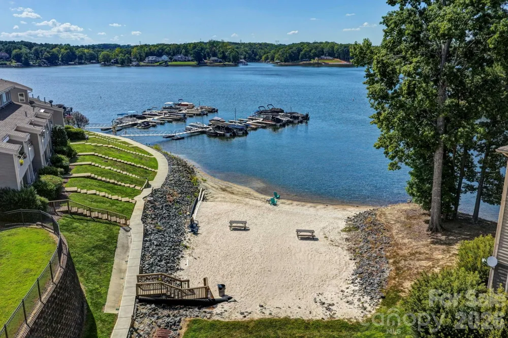 14546 Waterside Drive Charlotte, NC 28278