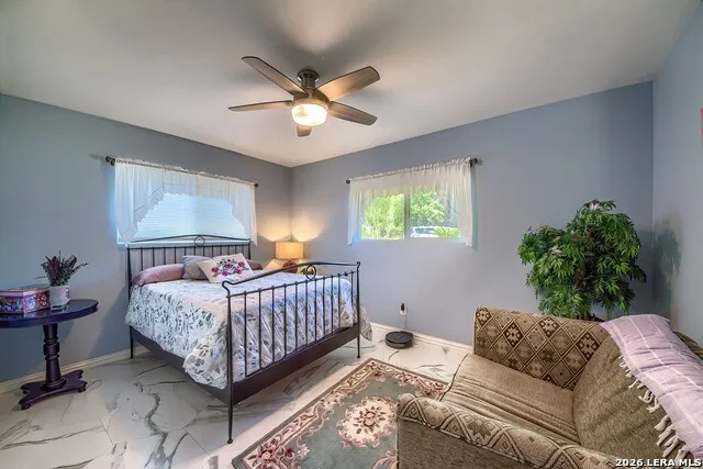 17203 Happy Hollow San Antonio, TX 78232