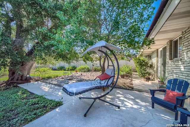 17203 Happy Hollow San Antonio, TX 78232