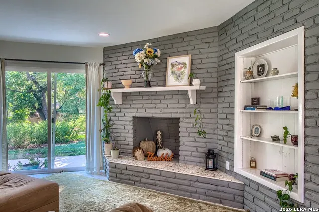 17203 Happy Hollow San Antonio, TX 78232
