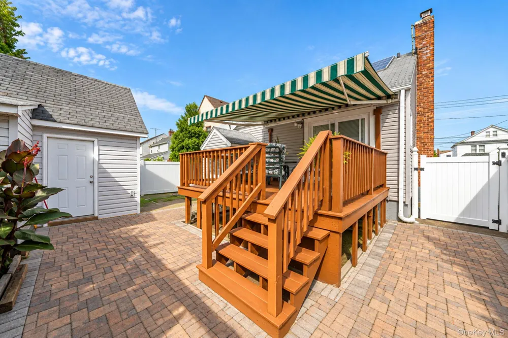 67 Holly Avenue Hempstead, NY 11550