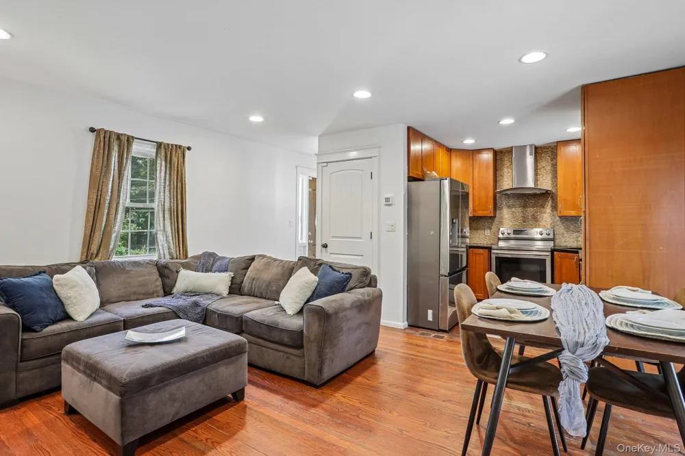1 Brentwood Drive Pleasantville, NY 10570