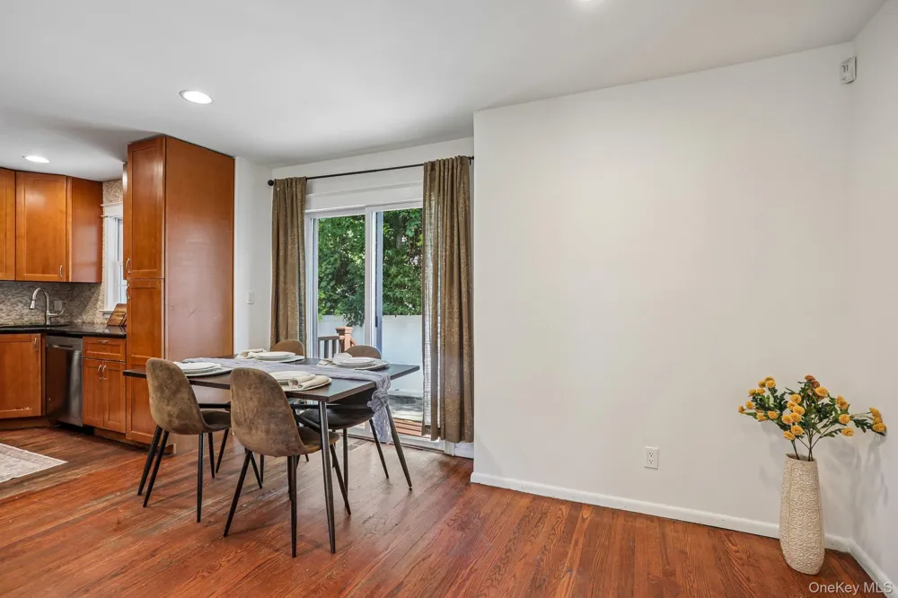 1 Brentwood Drive Pleasantville, NY 10570