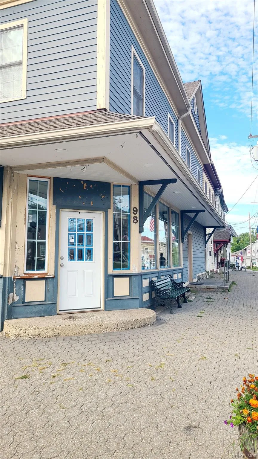 98 Clinton Street Montgomery, NY 12549