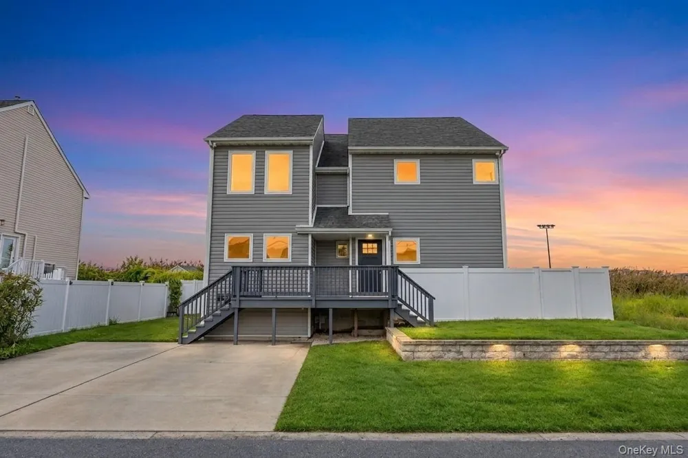 891 S Bay Street Lindenhurst, NY 11757
