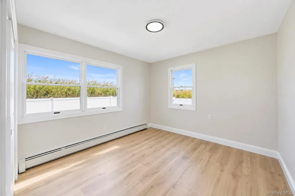 891 S Bay Street Lindenhurst, NY 11757