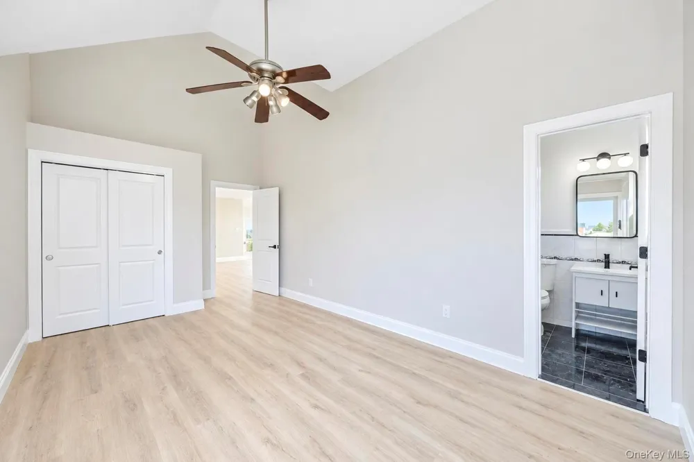 891 S Bay Street Lindenhurst, NY 11757