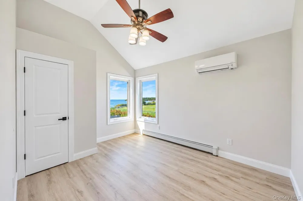 891 S Bay Street Lindenhurst, NY 11757