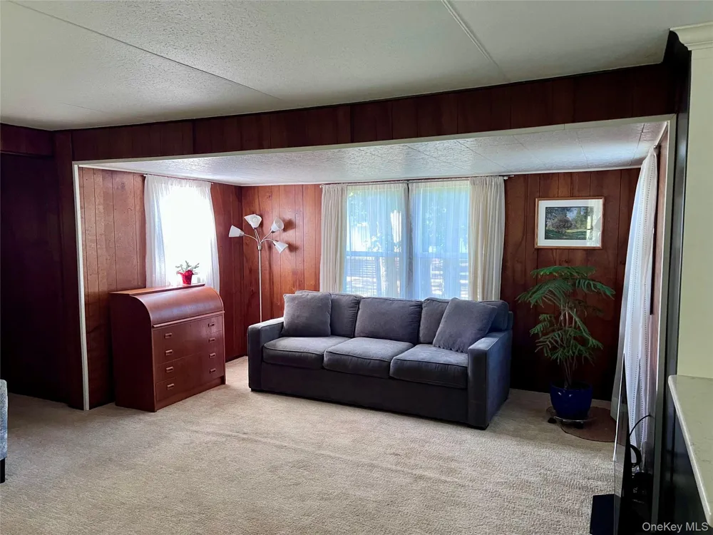 433 Mill Road #91 Calverton, NY 11933