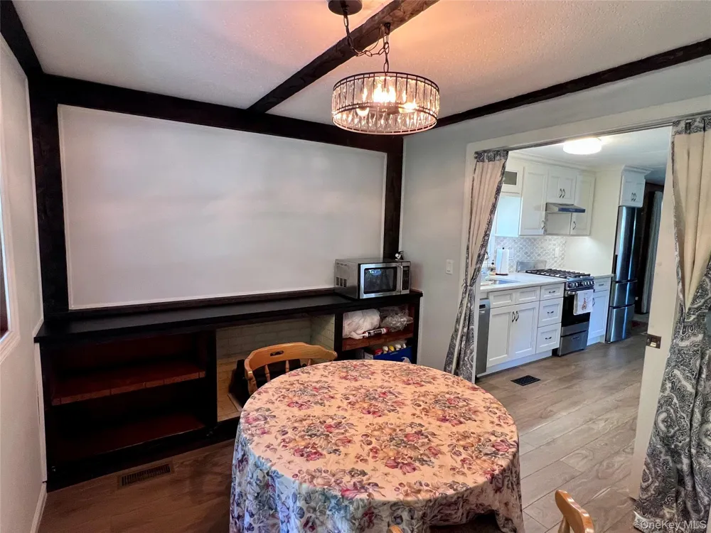 433 Mill Road #91 Calverton, NY 11933