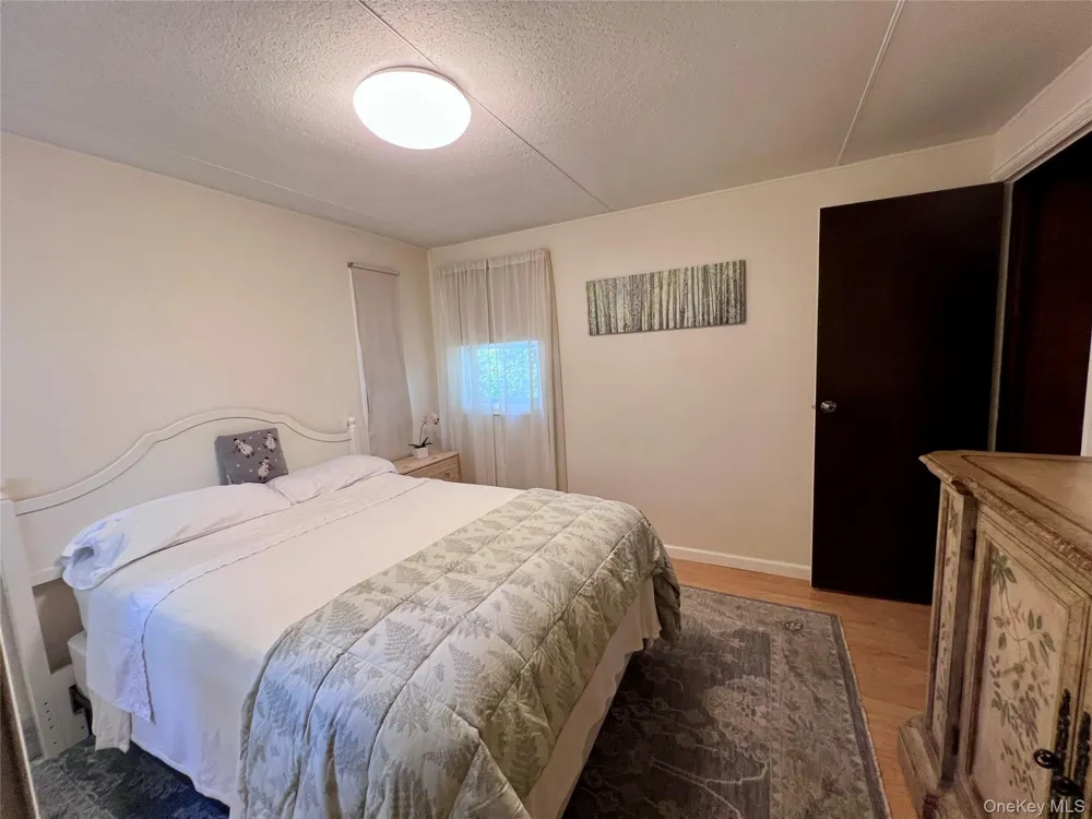 433 Mill Road #91 Calverton, NY 11933