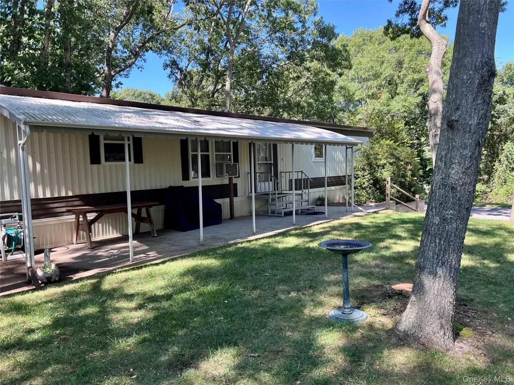 433 Mill Road #91 Calverton, NY 11933