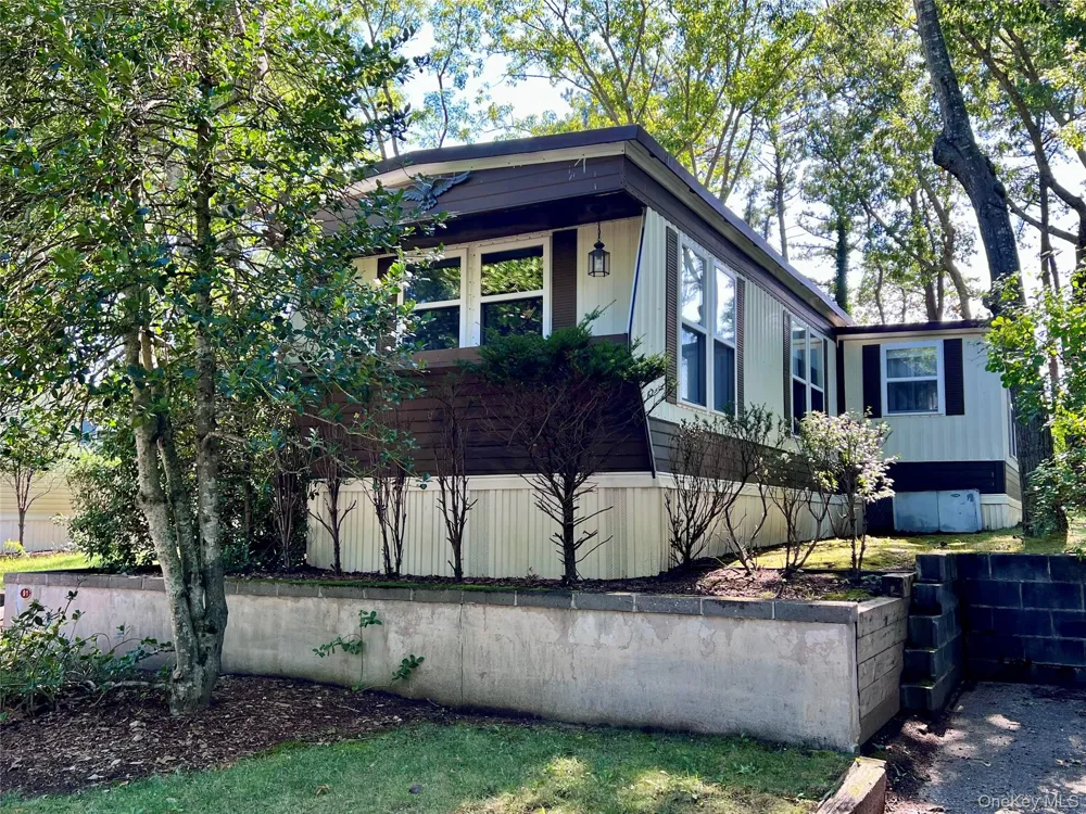 433 Mill Road #91 Calverton, NY 11933