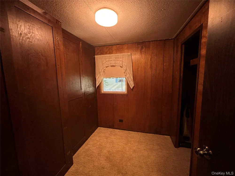 433 Mill Road #91 Calverton, NY 11933