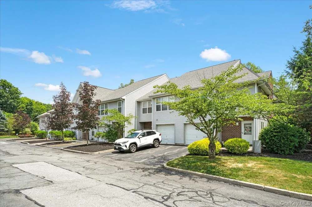 45 Deer Ct Drive Middletown, NY 10940
