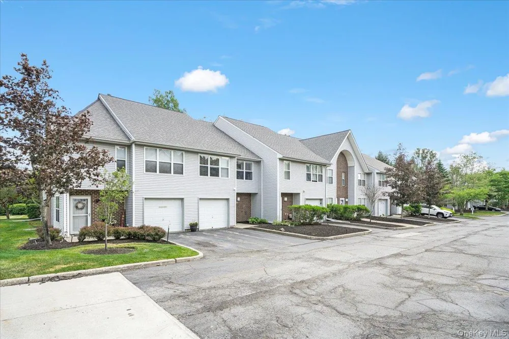 45 Deer Ct Drive Middletown, NY 10940