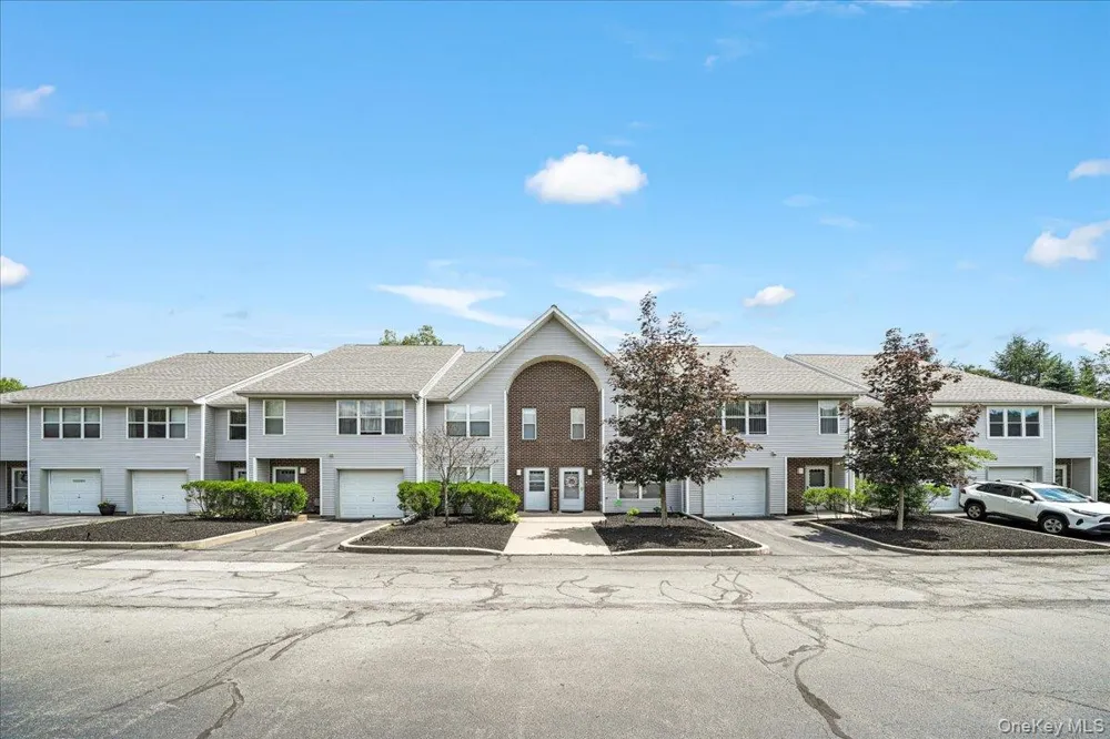 45 Deer Ct Drive Middletown, NY 10940