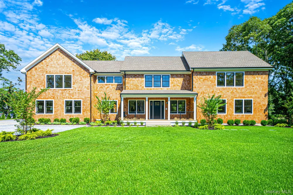 3 Vail Avenue East Quogue, NY 11942