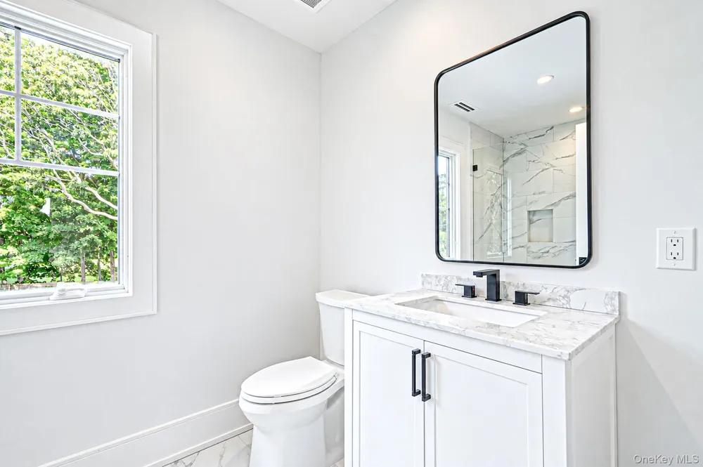 3 Vail Avenue East Quogue, NY 11942