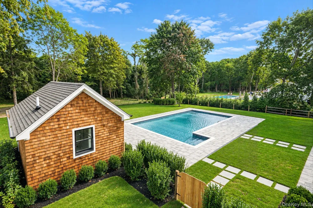 3 Vail Avenue East Quogue, NY 11942