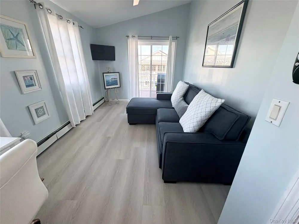 103 Connecticut Avenue Long Beach, NY 11561