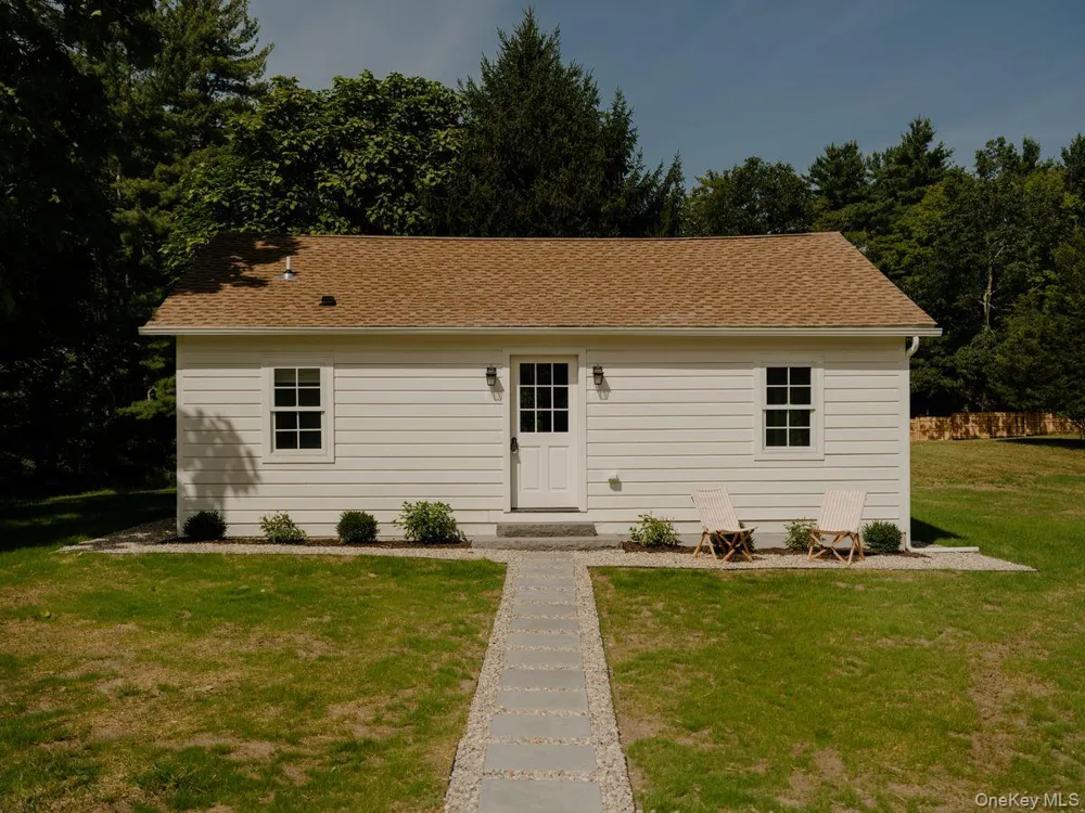 300 Band Camp Road Saugerties, NY 12477