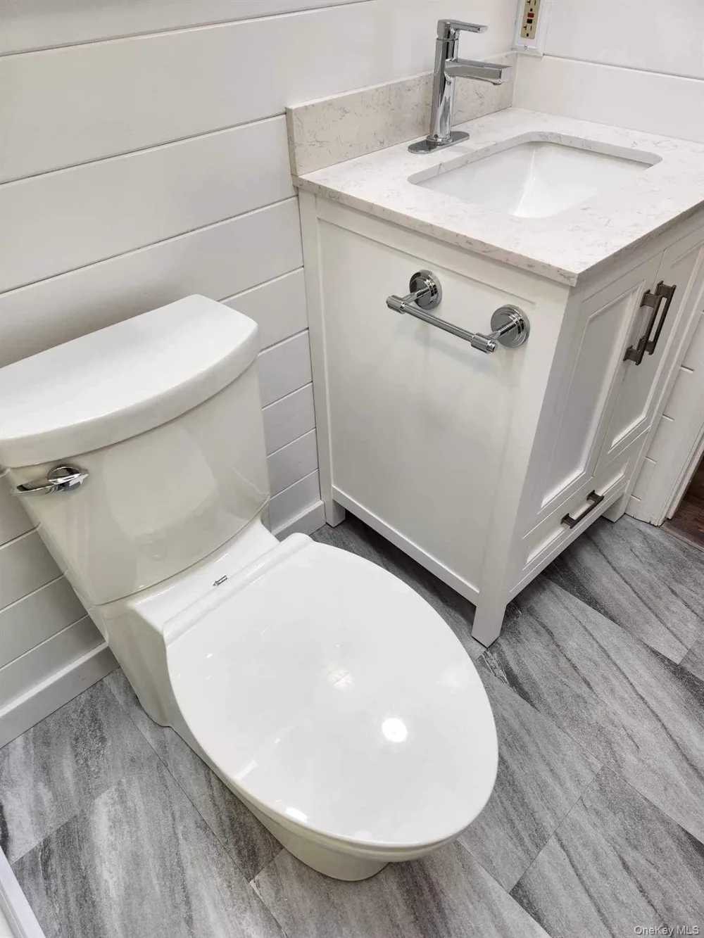499 East Road #Unit 2 Marlboro, NY 12542