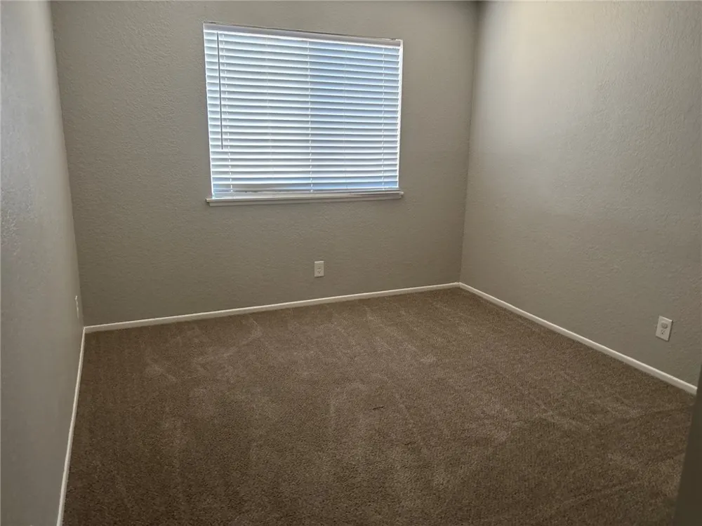 42946 39th Street W Lancaster, CA 93536