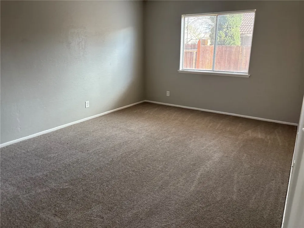 42946 39th Street W Lancaster, CA 93536