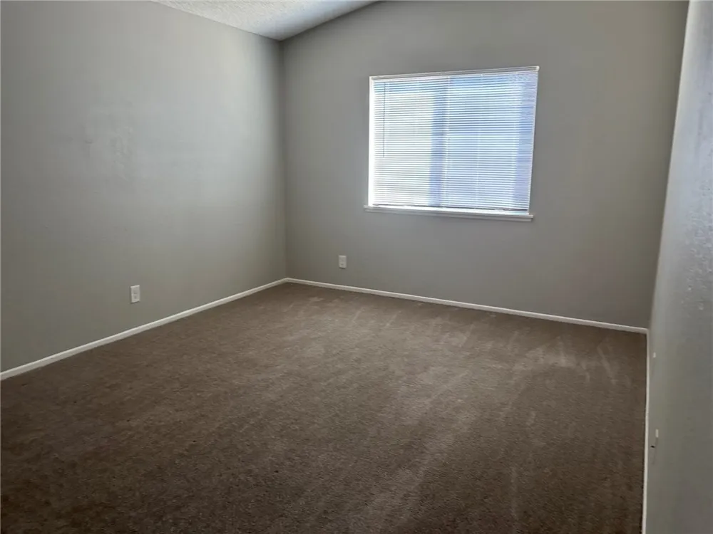 42946 39th Street W Lancaster, CA 93536